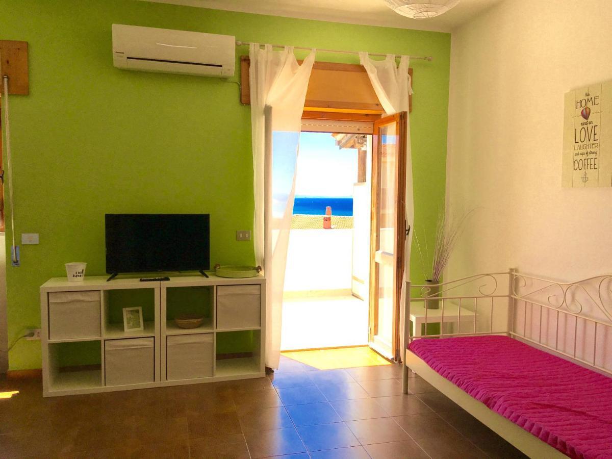 Apartament Lucia 150Mt From Beach Castelsardo Exterior photo
